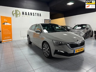 Skoda Scala 1.0 TSI Sport Business Autom Pano-dak 116 PK Apple-Carplay NAP