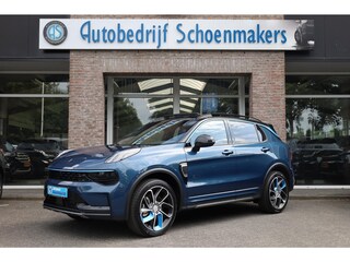 Lynk & Co 01 1.5 STUURVERWARMING MY23 360-CAMERA STUUR/STOELVERW. ROLHOES PANO/SCHUIF MEMORY INFINITY DAB NAVI CARPLAY ELEK.ACHTERKLEP 20"LMV