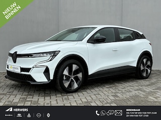 Renault Mégane urban range Evolution 40 kWh / Dealer onderhouden / Navigatie d.m.v. Apple Carplay/Android Auto / AC 22 kW laden / Stoel-/Stuurverwarming / Cruise Control / Achteruitrijcamera / All-season banden /