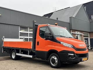 Iveco Daily 35C14 2.3 375 Laadklep 500kg Trekhaak 3500kg trekgewicht Airco 2-Persoons Open laadbak Pick-up P-up Bakwagen Telefoonverbinding 1e eigenaar Euro 6 Bpm vrij !!!