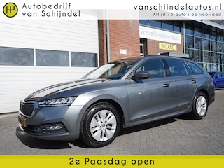 Skoda Octavia Combi 1.5 E-TSI 150PK MHEV BUSINESS EDITION ORIGINEEL NEDERLANDS VIRTUEEL COCKPIT STOELVERWARMING ANDROID/APPLECARPLAY NAVI ELECTR.TREKHAAK PDC V+A FULL LED ELECTR.KLEP ENZ...