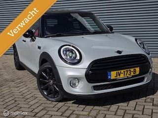 Mini Cooper 1.5 Chili Business