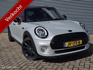 Mini Cooper 1.5 Chili Business