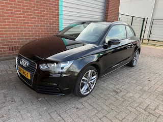 Audi A1 1.2 TFSI Connect 3-drs NAV.+ Airco Bj:2012 NAP!