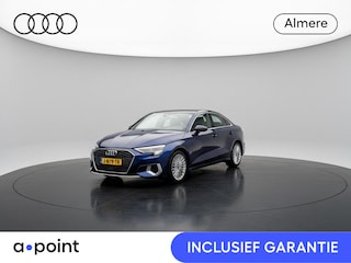 Audi A3 Limousine 35 TFSI Business edition 150PK S-tronic | Panorama dak | Trekhaak | Clima | Parkeer sensoren |
