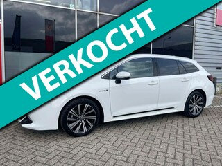 Toyota Corolla Touring Sports 1.8 Hybrid TeamNL / trekhaak / camera