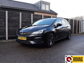 Opel Astra Sports Tourer 1.2 Design & Tech NL-auto, dealer onderhoud
