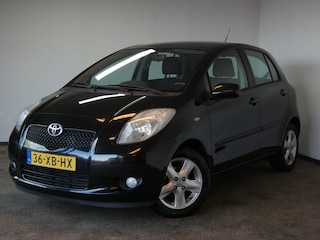 Toyota Yaris 1.3 VVTi Luna
