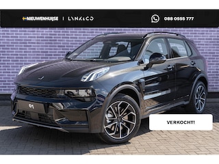 Lynk & Co 01 1.5 Core PHEV | 1800 kg Trekvermogen | Adaptieve Cruise Control | Keyless Entry | Stoelverwarming | Apple Carplay & Android Auto | 19 inch LM-Velgen | Achteruitrijcamera | Ledverlichting | 15,4 inch middendisplay | Premium audiosysteem |
