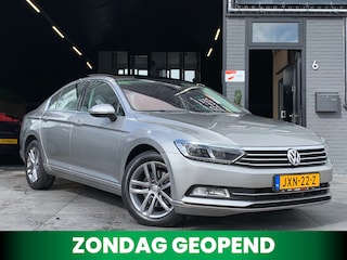 Volkswagen Passat 1.8 TSI Business Edition R|Camera|PANO|LED