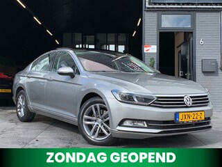 Volkswagen Passat 1.8 TSI Business Edition R|Camera|PANO|LED