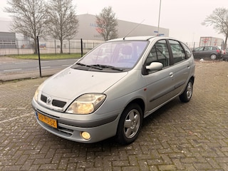 Renault Scénic 1.8-16V Airco APK 04-2027