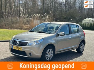 Dacia Sandero 1.4 Lauréate AIRCO TREKHAAK ELEKTRISCHE RAMEN