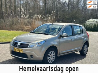 Dacia Sandero 1.4 Lauréate AIRCO TREKHAAK ELEKTRISCHE RAMEN