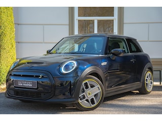 Mini Mini Electric Classic 33 kWh PANO | H&K | HUD | LEDER | CAMERA | STUURVERW | FULL OPTION