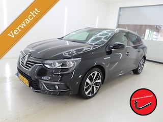 Renault Mégane Estate 1.3 TCe Bose | 1700kg trekgewicht | 140 PK |