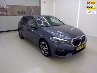 BMW 118i High Executive Edition+Half-Leder-Sport+Led+ecc+Navigatie+stoel-verw =TOP-ONDERHOUDEN !!