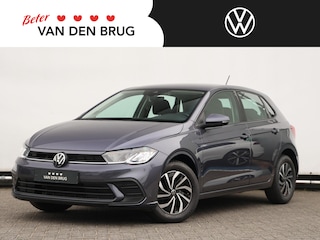 Volkswagen Polo 1.0 TSI Life 95pk DSG | Navigatie | Airco | Cruise control | Parkeersensoren | Inklapbare spiegels | Draadloze telefoonlader | App Connect | DAB+ |