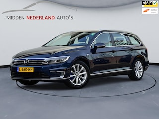 Volkswagen Passat Variant 1.4 TSI GTE Connected Series * ERGO STOELEN * STOELVERW * ADAPT CRUISE * PDC *
