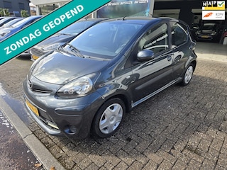 Toyota Aygo 1.0 VVT-i Aspiration | AUTOMAAT | 2E EIGENAAR | 12MND GARANTIE | AIRCO | ELEC PAKKET |