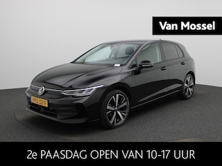 Volkswagen Golf 1.5 eHybrid 50 Edition Navigatie | Camera | Parkeersensoren | Cruise control | 18 Inch Velgen | Airco |