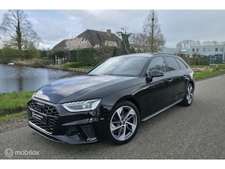 Audi A4 Avant 35 TFSI S-line / Pano / RS seats / Massage