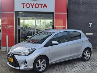 Toyota Yaris 1.5 Hybrid Trend BOEKJES ACHTERUITRIJCAMERA AIRCO