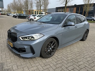 BMW 118i High Exec M-Sport FULL OPTIONS.