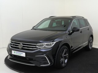 Volkswagen Tiguan 1.4 TSI eHybrid R-Line Business+ | SoH 90% | Panoramadak | Keyless | LED matrix verlichting | Parkeerassistent | Navigatie | Achteruitrijcamera | Dodehoek detectie |