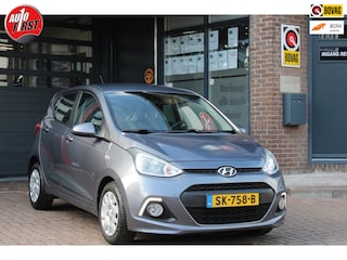 Hyundai i10 1.0i i-Motion Premium // Cruise control // Airco // Elektrische ramen // All season banden