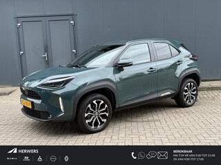 Toyota Yaris Cross 1.5 Hybrid 115 Dynamic Automaat / Fabrieksgarantie tot 10 jaar mogelijk* / Stuur- en stoelverwarming / Navigatie / Apple Carplay Android / 17" LM wielen /