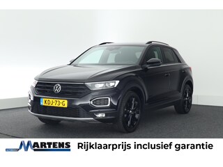 Volkswagen T-Roc 1.5 TSI 150pk DSG Sport Black Style Trekhaak Led Stoelverwarming Virtual Cockpit Navigatie