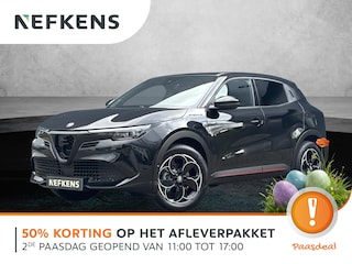 Alfa Romeo Junior Elettrica Speciale 54 kWh 156pk | Sabelt sportstoelen | Navigatie | Stoelverwarming