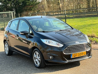 Ford Fiesta 1.5 TDCi Titanium /Navi/Airco/