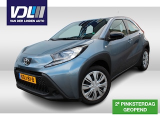 Toyota Aygo 1.0 VVT-i MT Play Stoelverwarming l Achteruitrijcamera l Start-stop knop l Apple carplay/ Android auto