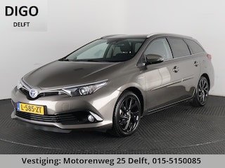 Toyota Auris Touring Sports 1.8 Hybrid Dynamic CAMERA . FULL MAP NAV . KEYLESS START/STOP . CRUISE CONTROL