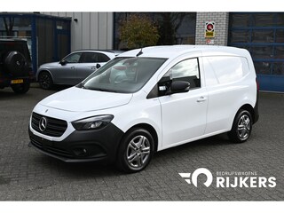 Mercedes-Benz Citan 110 CDI L1 Pro 3 Zitplaatsen, LED, Camera
