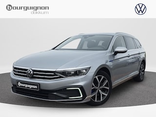 Volkswagen Passat Variant 1.4 TSI PHEV GTE Business | Wordt verwacht | Trekhaak | Winterpakket | Navi | IQ.Light |