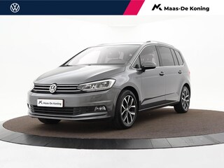 Volkswagen Touran 1.4 TSI 150pk DSG Highline 7p · Camera · Wegklapbare Trekhaak · Apple/Android Car Play · Navigatie · 17'' Inch ·