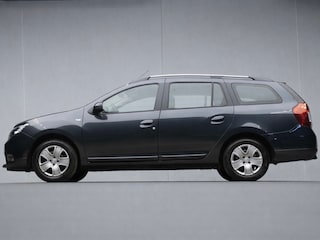 Dacia Logan 0.9 TCe Laureate Sport (NAVI,CAMERA,PDC,CRUISE,BLUETOOTH,ELEKTRISCH PAKKET,SPORTSTOELEN,NETTE STAAT,NIEUWE APK)