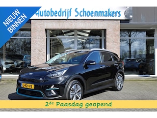Kia Niro e-Niro DynamicPlusLine 64 kWh LEER STOEL/STUURVERW. STOELVENTILATIE CAMERA PANO CARPLAY ACC JBL-SOUND MERMORY LANE-ASSIST 2XPDC 17''LMV NAP ENZ. ENZ.