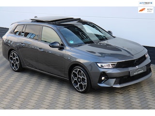 Opel Astra Sports Tourer 1.6 Turbo GS PHEV Pano HUD BTW !!