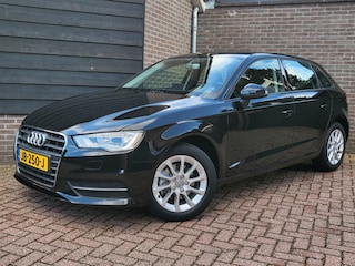 Audi A3 Sportback 1.2 TFSI Attraction Pro Line - Camera - N.A.P.