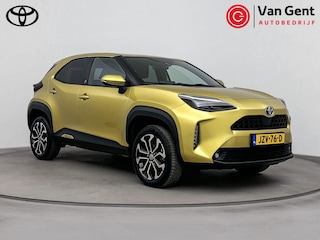 Toyota Yaris Cross 1.5 Hybrid Dynamic | Trekhaak | Dodehoek detectie | Stoel-/stuurverwarming | Navigatie | Apple Carplay / Android Auto | 17 inch