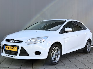 Ford Focus BWJ 2014 | 1.0T 101PK Edition | AIRCO | CRUISE | LICHTMETAAL | PRIVACY GLASS | RADIO/CD |