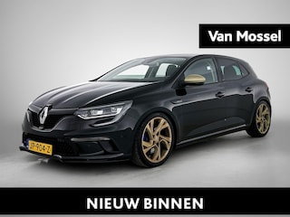 Renault Mégane 1.6 TCe GT | ACHTERUITRIJCAMERA | NAVIGATIE | HEAD-UP | STOELVERWARMING | KUIPSTOELEN |