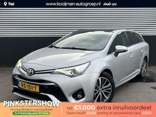 Toyota Avensis Touring Sports 1.8 VVT-i Executive Automaat, Panoramadak, Trekhaak, Navigatie, LMV, Cruise control, Achteruitrijcamera, Parkeersensoren voor + achter