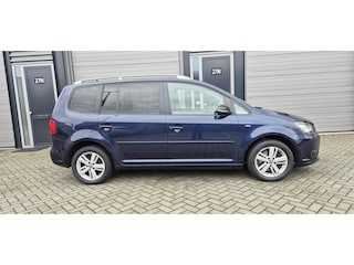 Volkswagen Touran 1.4 TSI MATCH 7p. Goed onderhouden/alle historie aanwezig Cruise/Clima/Bluethoot/Airco/PDC/Stoelverwarming enz.