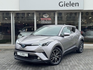 Toyota C-HR 1.8 Hybrid Executive | Stoelverwarming, Navigatie, Keyless, Leer/Stof, 18 Inch
