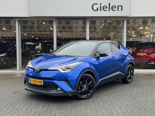 Toyota C-HR 1.8 Hybrid Bi-Tone Plus | JBL, Led Pakket, Half leer/Alcantara, Dodehoekherkenning, parkeersensoren, Stuurverwarming